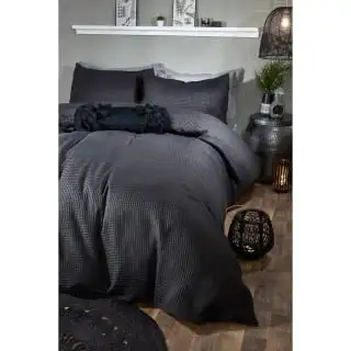 B&M Luna Waffle King Duvet Set - Black
