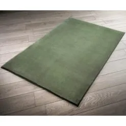 B&M Micro Plush Rug 60 X 110cm - Sage