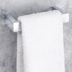 B&M Chrome Fitted Towel Ring